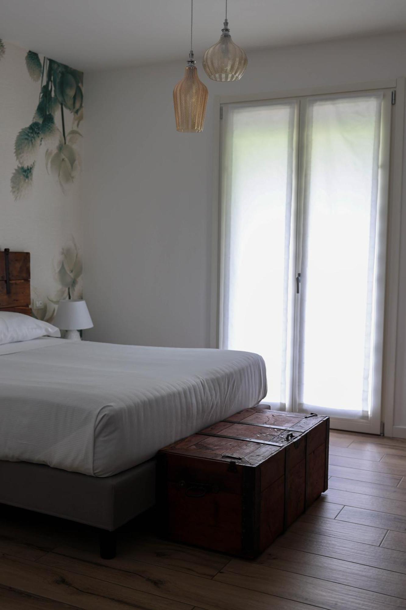 Bed And Breakfast Le Giale Castelnuovo del Garda Oda fotoğraf