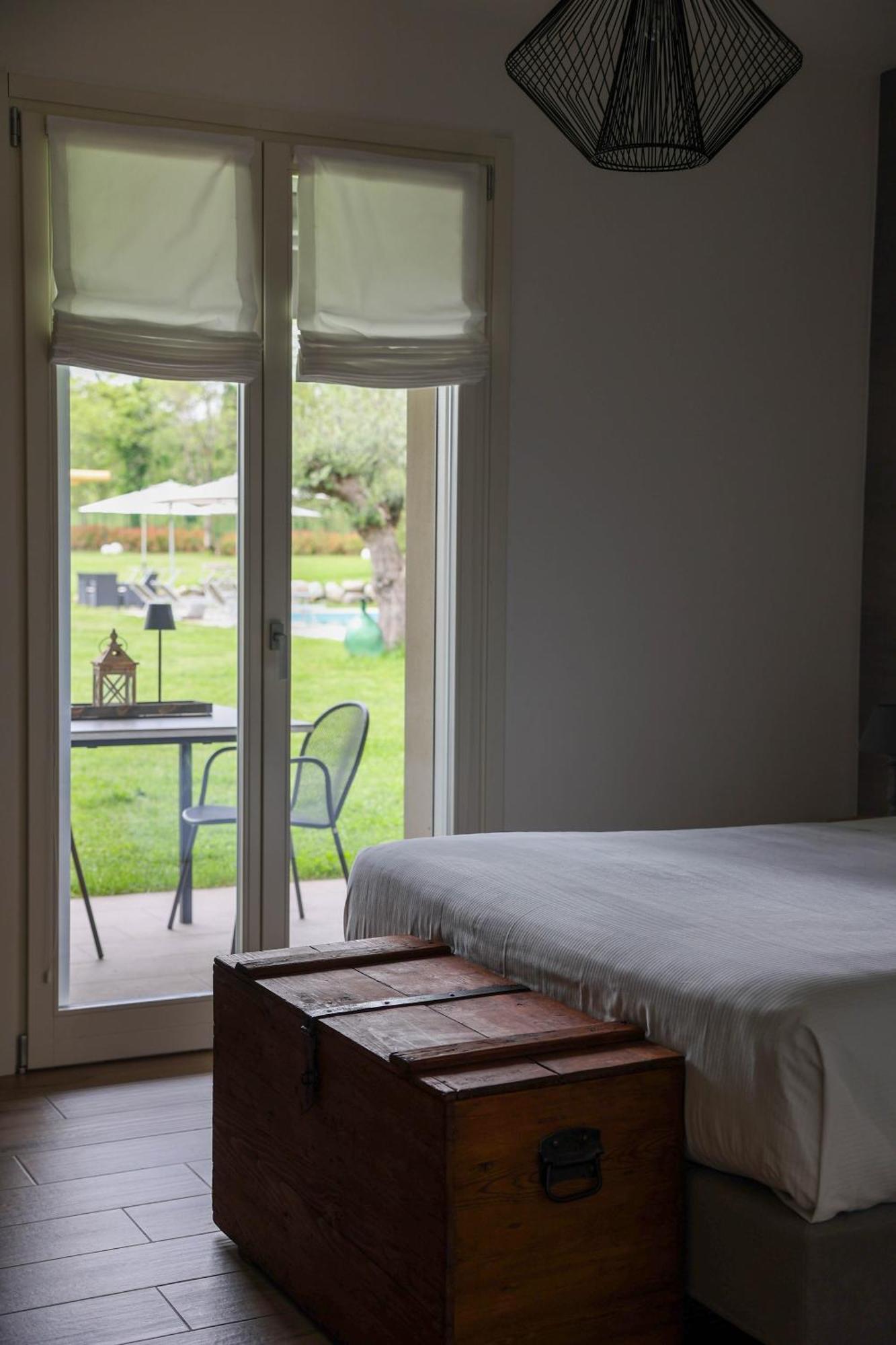 Bed And Breakfast Le Giale Castelnuovo del Garda Oda fotoğraf